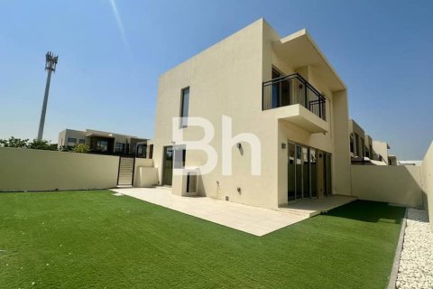 Maison de ville à Arabian Ranches 2, Dubai, 4 chambres, 205 m², № 57602 - photo 1
