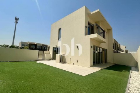 Adosado en Arabian Ranches 2, Dubai, 4 dormitorios, 205 m², № 57602 - foto 1