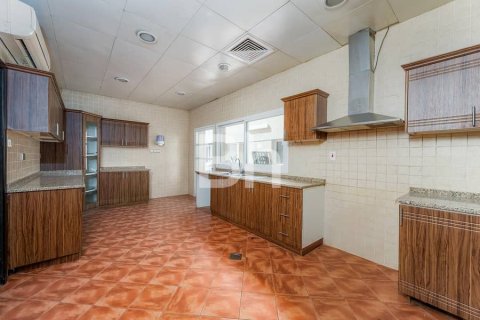 Villa à Al Barsha, Dubai, 5 chambres, 958 m², № 57599 - photo 4