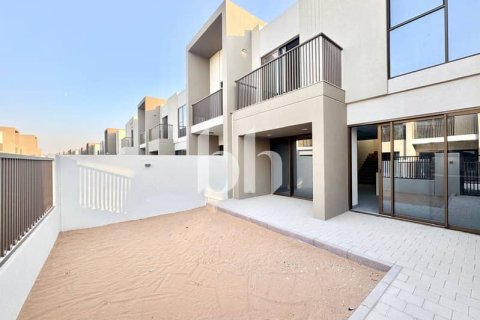 Maison de ville à Dubai Land, Dubai, 3 chambres, 161 m², № 57597 - photo 2