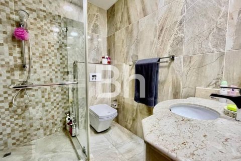 Villa en The Villa, Dubai, 5 dormitorios, 561 m², № 57601 - foto 15
