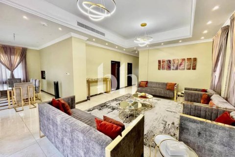 Купить виллу в The Villa, Дубай: 5 спален, 561м², № 57601 - фото 11