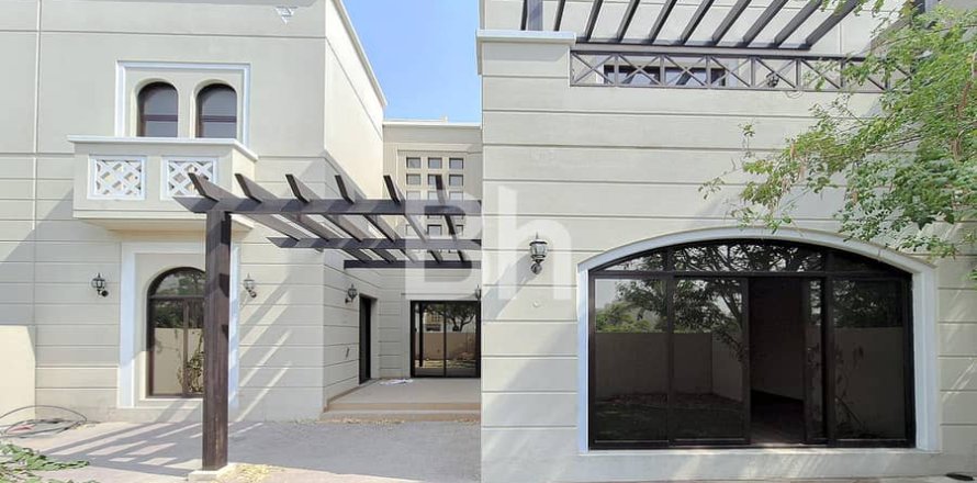 Townhouse in Mudon, Dubai 4 bedrooms, 352 sq.m. № 24888