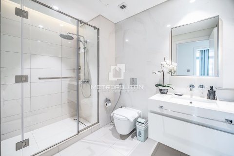 Купить квартиру в EMAAR Beachfront, Dubai Harbour, Дубай: 1 спальня, 80м², № 73728 - фото 17