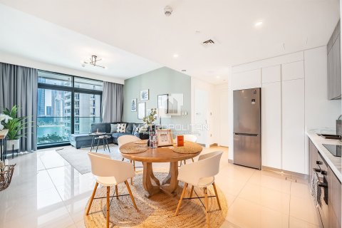 Купить квартиру в EMAAR Beachfront, Dubai Harbour, Дубай: 1 спальня, 80м², № 73728 - фото 1