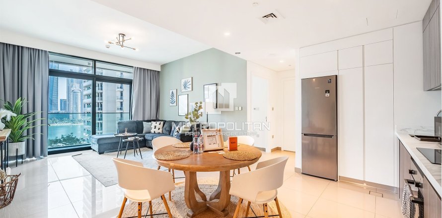 Квартира в EMAAR Beachfront, Dubai Harbour, Дубай, 1 спальня, 80м², № 73728