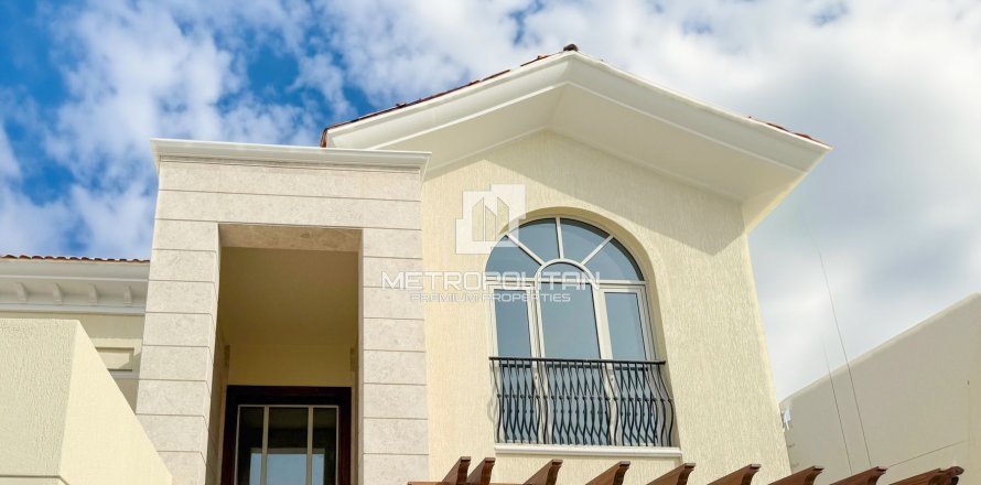 Villa in District One, Mohammed Bin Rashid City, Dubai 5 bedrooms, 696 sq.m. № 73651