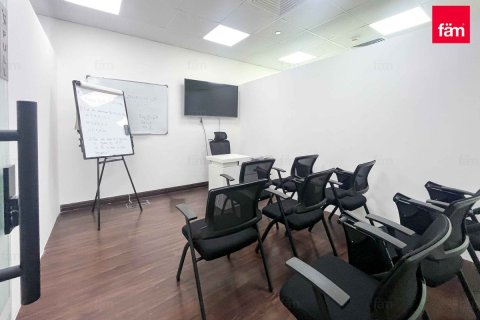 Oficina en Business Bay, Dubai, 103.8 m², № 60205 - foto 9
