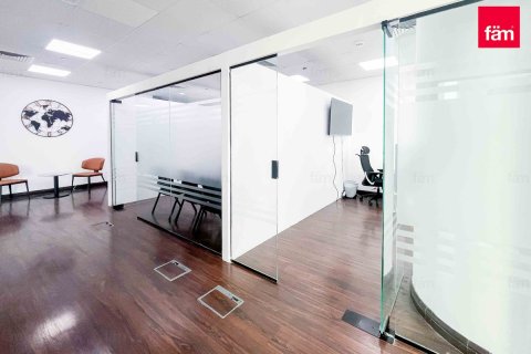 Oficina en Business Bay, Dubai, 103.8 m², № 60205 - foto 4