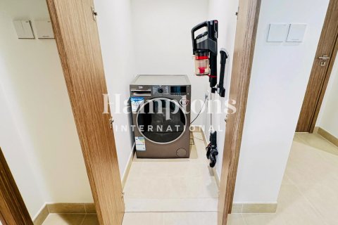 Apartment in Mina Rashid, Dubai 1 bedroom, 65.91003335 sq.m. № 98200 - photo 11