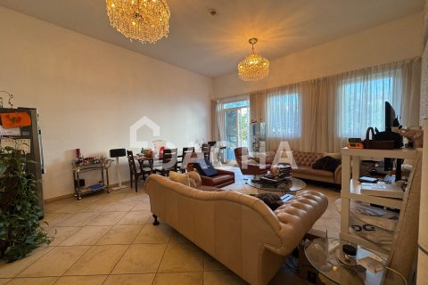 Apartamento en Motor City, Dubai, 3 dormitorios, 198 m², № 104743 - foto 28