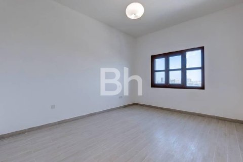 Снять в аренду квартиру в Джумейра Гольф Эстейтс, Дубай: 2 спальни, 127м², № 24330 - фото 16