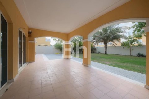 Villa in Jumeirah Park, Dubai 5 bedrooms, 435 sq.m. № 24327 - photo 3
