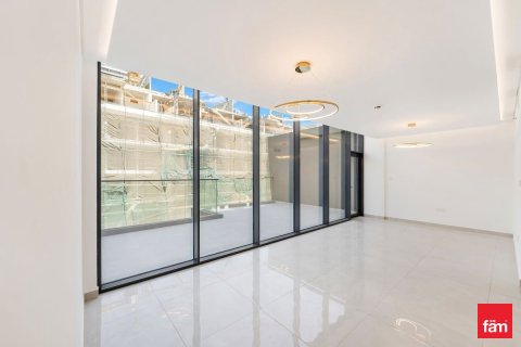 Appartement à Dubai, 2 chambres, 159.9 m², № 59838 - photo 2