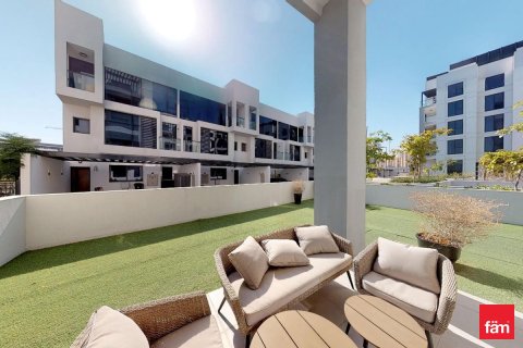 Apartment in Dubai 2 bedrooms, 236.5 sq.m. № 59837 - photo 15