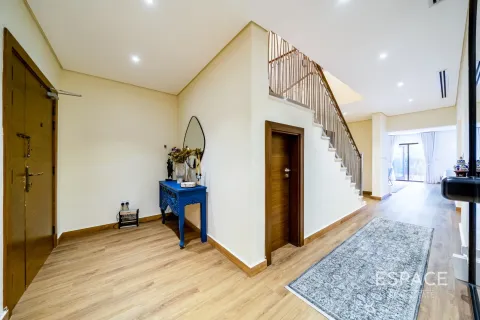 Adosado en Al Furjan, Dubai, 3 dormitorios, 262 m², № 71034 - foto 6