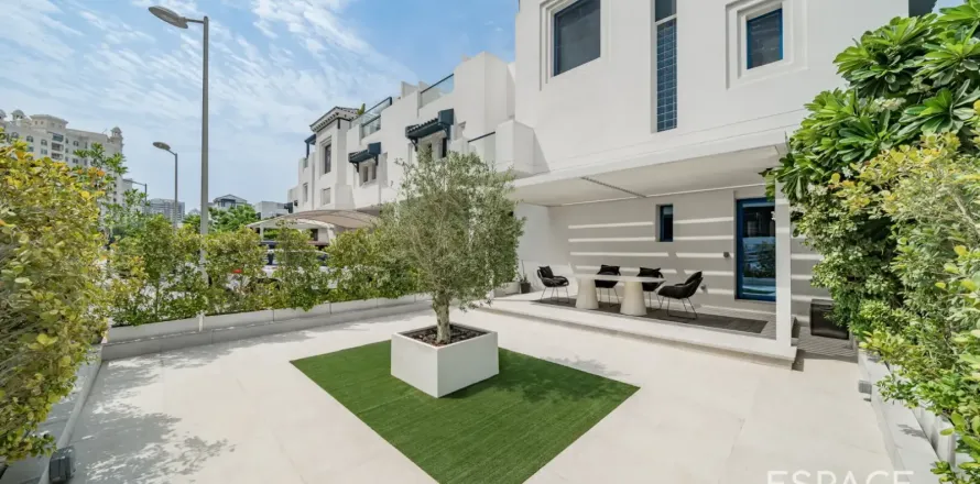 تاون هاوس في Palma Residences, نخلة جميرا, دبي 4 غرف نوم, 347 م² رقم 71032