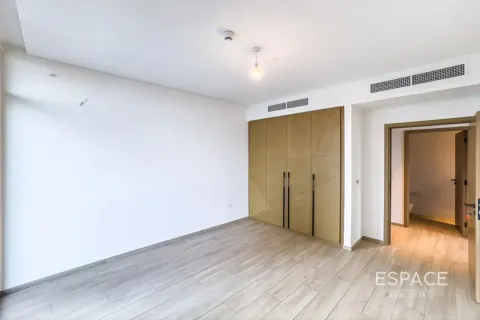 Appartement à Dubai Creek Harbour, Dubai Creek Harbour (The Lagoons), Dubai, 3 chambres, 166 m², № 71035 - photo 4