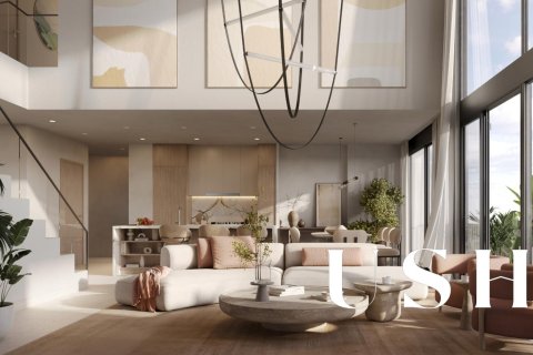Duplex in Dubai Land, Dubai 3 bedrooms, 246 sq.m. № 39388 - photo 1