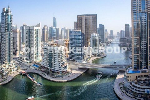 Купить здание в Дубай Марине, Дубай: 30950.2м², № 215 - фото 2