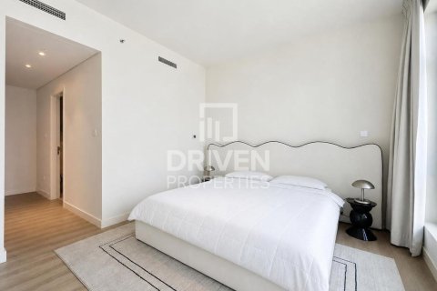 Apartment in The Lofts, Downtown Dubai (Downtown Burj Dubai), Dubai 2 bedrooms, 120.5 sq.m. № 126881 - photo 6