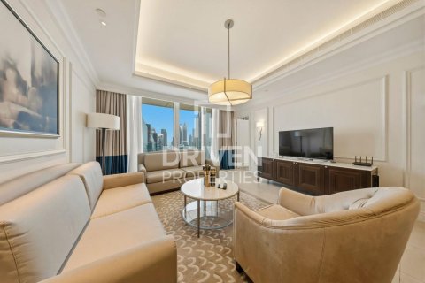 Apartment in Downtown Dubai (Downtown Burj Dubai), Dubai 1 bedroom, 84.08 sq.m. № 126885 - photo 2