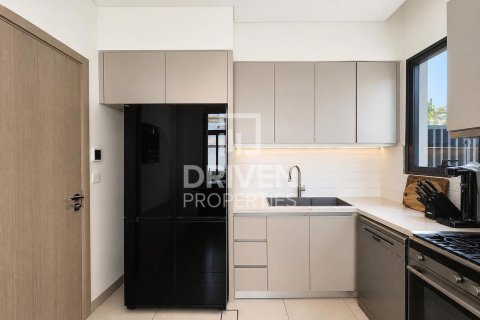 Adosado en Murooj Al Furjan, Al Furjan, Dubai, 4 dormitorios, 389.17 m², № 134401 - foto 13