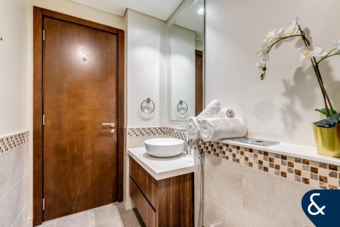 Apartment in Business Bay, Dubai 1 bedroom, 45 sq.m. № 88945 - photo 7