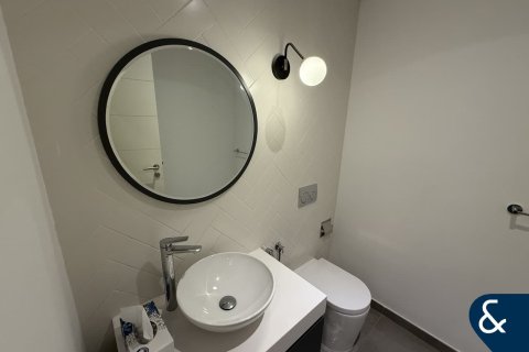 Apartamento en Jumeirah Village Circle, Dubai, 2 dormitorios, 121 m², № 88948 - foto 10