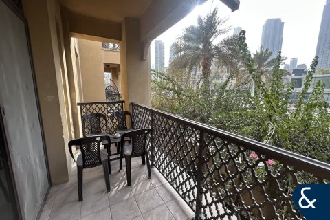 Apartment in Old Town, Dubai 2 bedrooms, 124 sq.m. № 88940 - photo 13