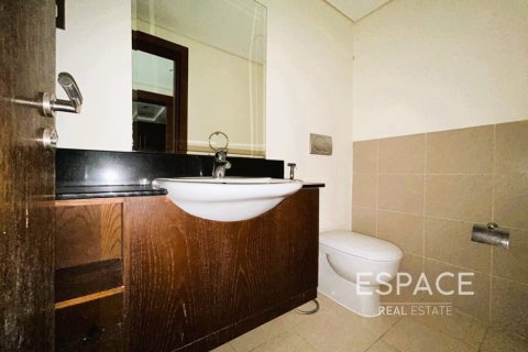 Apartamento en 8 BOULEVARD WALK en Downtown Dubai (Downtown Burj Dubai), Dubai, 2 dormitorios, 152 m², № 62945 - foto 17