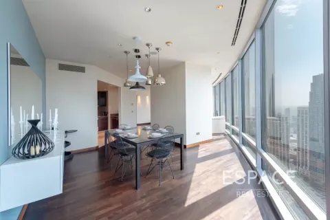 Купить квартиру в Даунтаун Дубай (Даунтаун Бурдж Дубай), Дубай: 2 спальни, 175м², № 62960 - фото 3