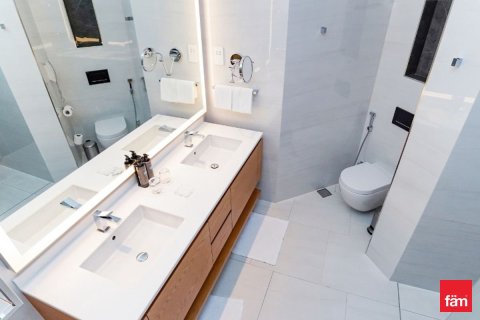 Apartment in Business Bay, Dubai 1 bedroom, 108 sq.m. № 70705 - photo 12