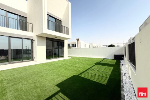 Снять в аренду таунхаус в Town Square, Дубай: 4 спальни, 281.8м², № 67316 - фото 14