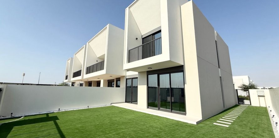 Таунхаус в Town Square, Дубай, 4 спальни, 281.8м², № 67316