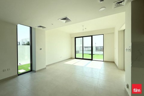 Снять в аренду таунхаус в Town Square, Дубай: 4 спальни, 281.8м², № 67316 - фото 6