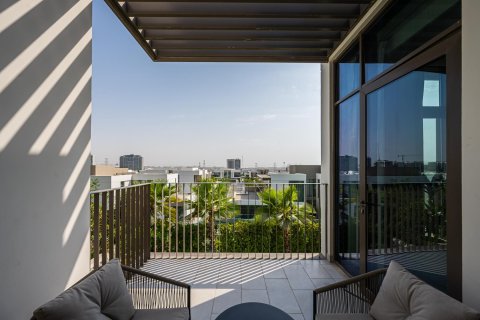 Townhouse in Al Furjan, Dubai 4 bedrooms, 326.34 sq.m. № 142112 - photo 16