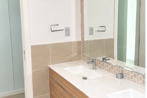 Apartment in Jumeirah Golf Estates, Dubai 2 bedrooms, 128.78 sq.m. № 142120 - photo 15