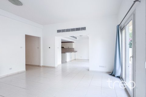 Villa in The Springs, Dubai 3 bedrooms, 235.23 sq.m. № 119811 - photo 2