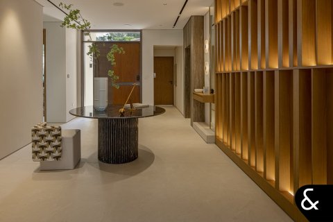 Villa à Jumeirah Golf Estates, Dubai, 7 chambres, 1034 m², № 75990 - photo 2