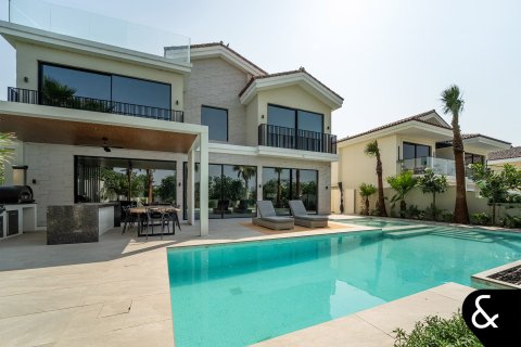 Villa in Jumeirah Golf Estates, Dubai 7 bedrooms, 1034 sq.m. № 75990 - photo 24