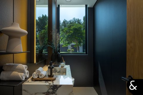 Villa à Jumeirah Golf Estates, Dubai, 7 chambres, 1034 m², № 75990 - photo 7