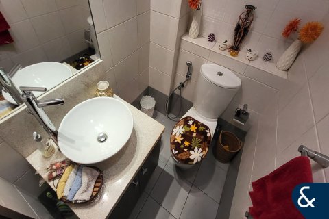 Купить квартиру в Executive Towers, Бизнес-Бэй, Дубай: 2 спальни, 169м², № 75985 - фото 13