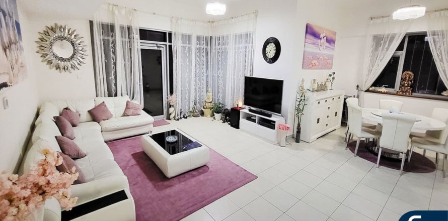 Квартира в Executive Towers, Бизнес-Бэй, Дубай, 2 спальни, 169м², № 75985