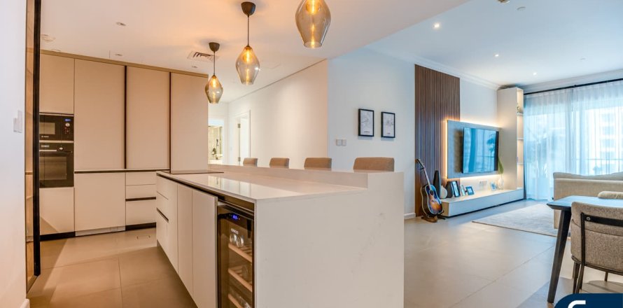 Appartement à Dubai Marina, Dubai, 2 chambres, 133 m², № 75989