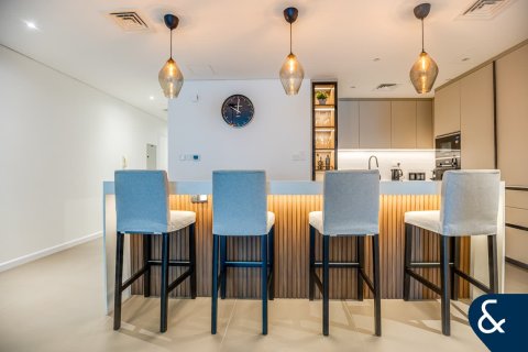 Купить квартиру в Дубай Марине, Дубай: 2 спальни, 133м², № 75989 - фото 4