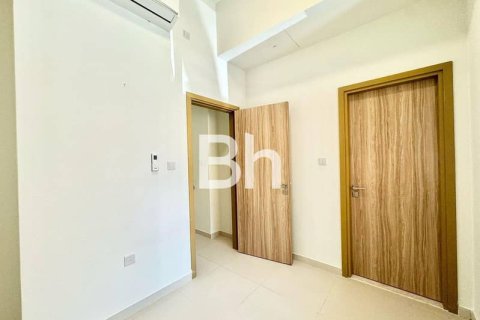 Townhouse in Dubai Land, Dubai 3 bedrooms, 161 sq.m. № 57302 - photo 8