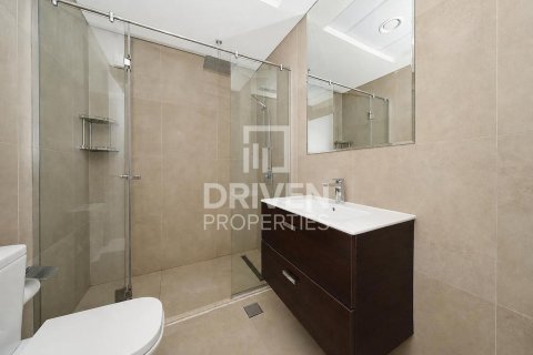 Apartamento en Marina Arcade Tower, Dubai Marina, Dubai, 3 dormitorios, 231.24 m², № 140574 - foto 28