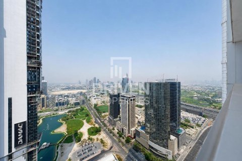 Apartamento en Marina Arcade Tower, Dubai Marina, Dubai, 3 dormitorios, 231.24 m², № 140574 - foto 16