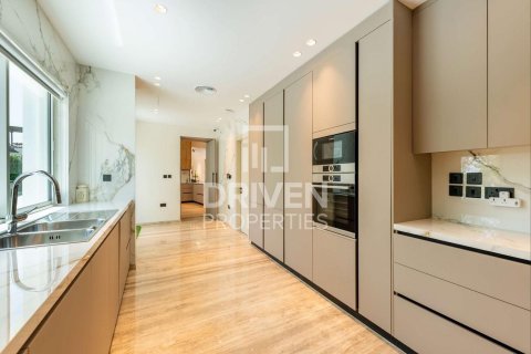 Villa in Jumeirah Golf Estates, Dubai 7 bedrooms, 1832.61 sq.m. № 140569 - photo 20